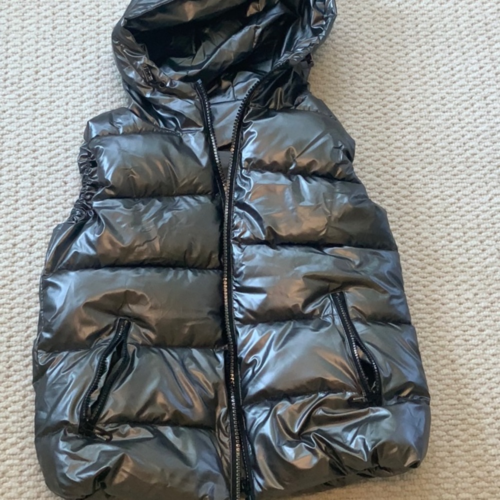 Metallic puffy vest